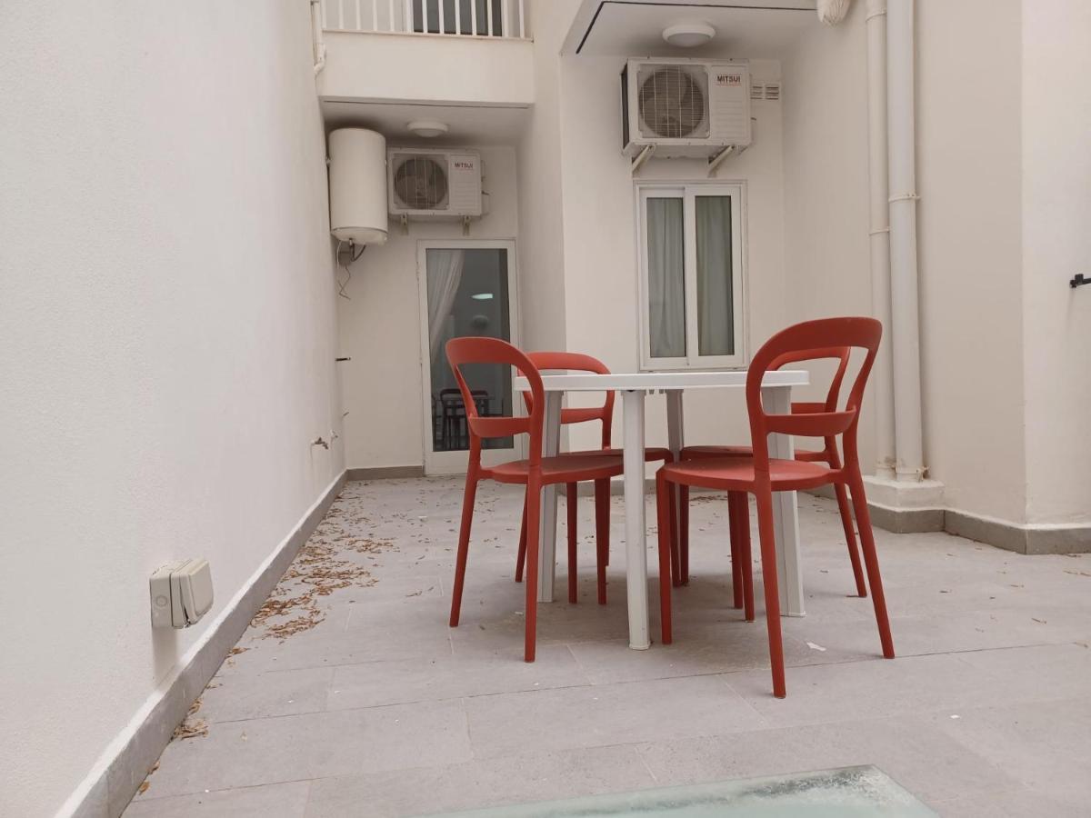 Sliema Apartment Close To Beach Exterior foto